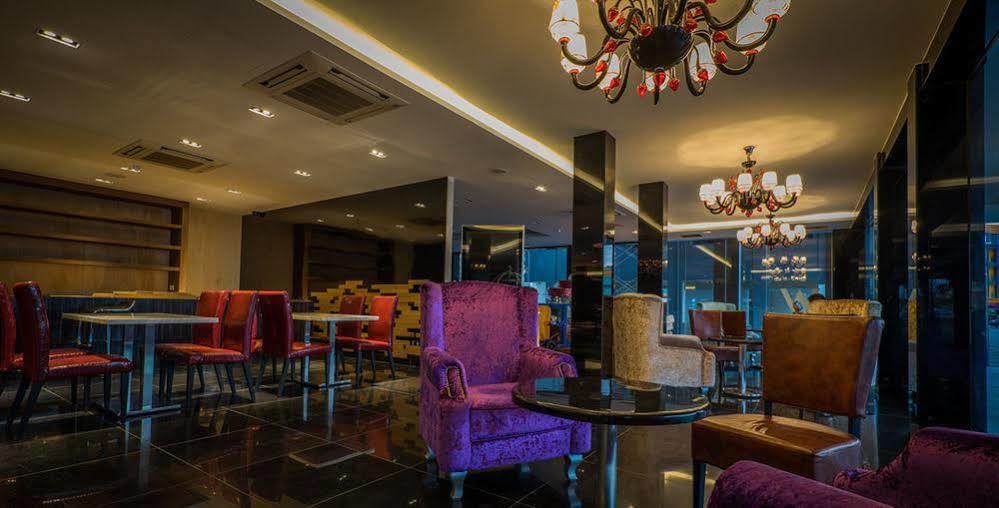 Wiwo Hotel Bintulu Ngoại thất bức ảnh