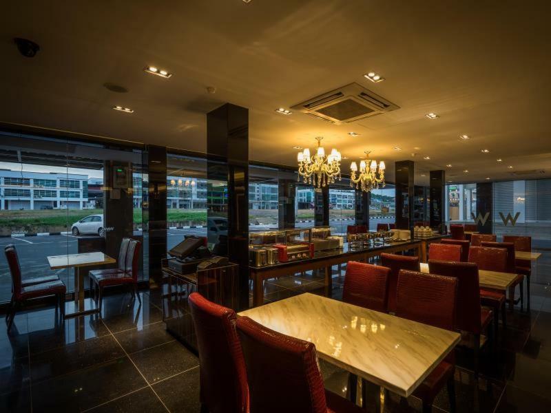 Wiwo Hotel Bintulu Ngoại thất bức ảnh