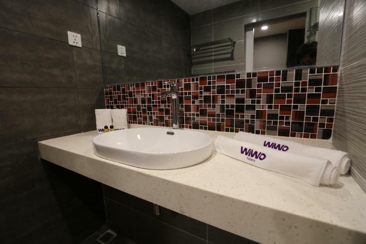 Wiwo Hotel Bintulu Ngoại thất bức ảnh
